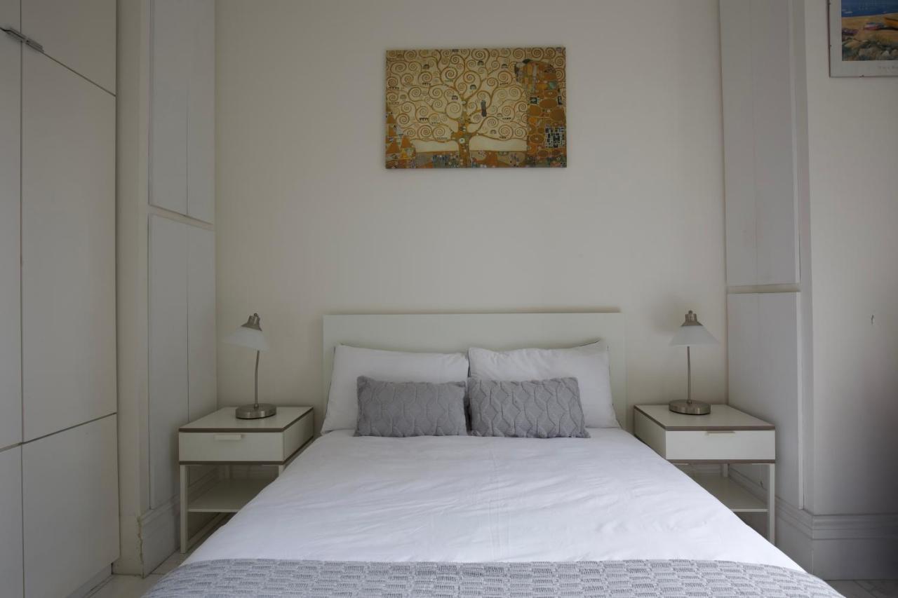 Large 2 Beds Flat Overlooking Clapham Common Park Λονδίνο Εξωτερικό φωτογραφία